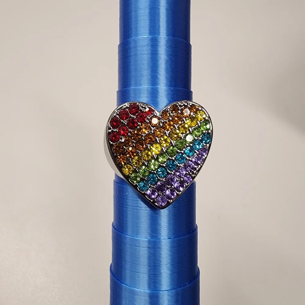 Sz 8 Simply Vera Wang Rainbow Heart Signet Ring Gunmetal-Tone Pave Rhinestone